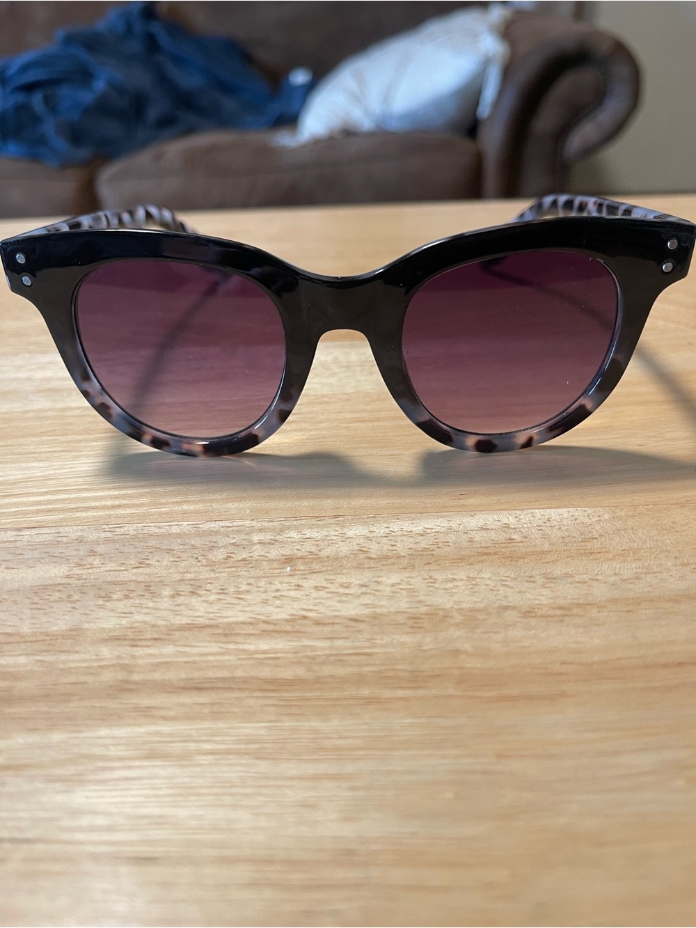 Tahiri Black Tortoise Sunglasses TH775 Oxoat HH TH0701-A
